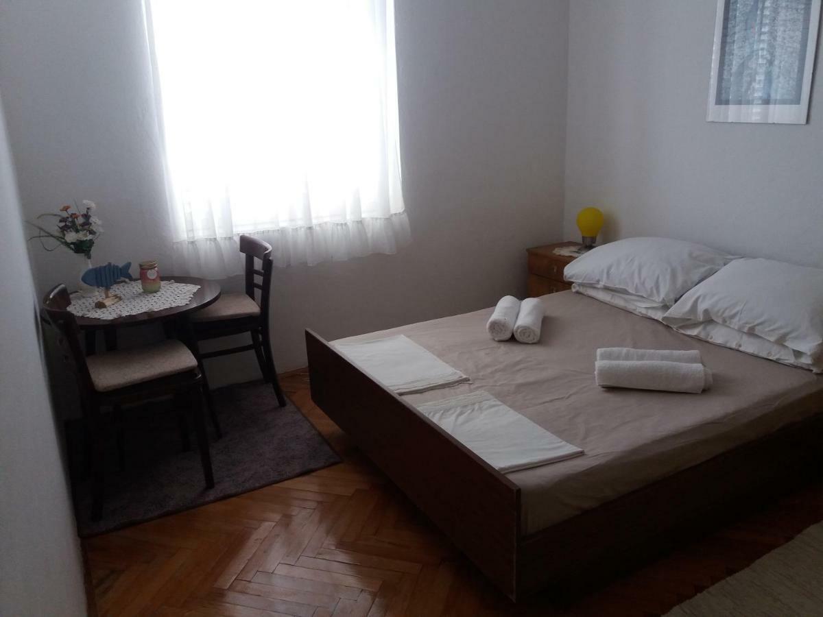 Apartman Nona Povljana Luaran gambar