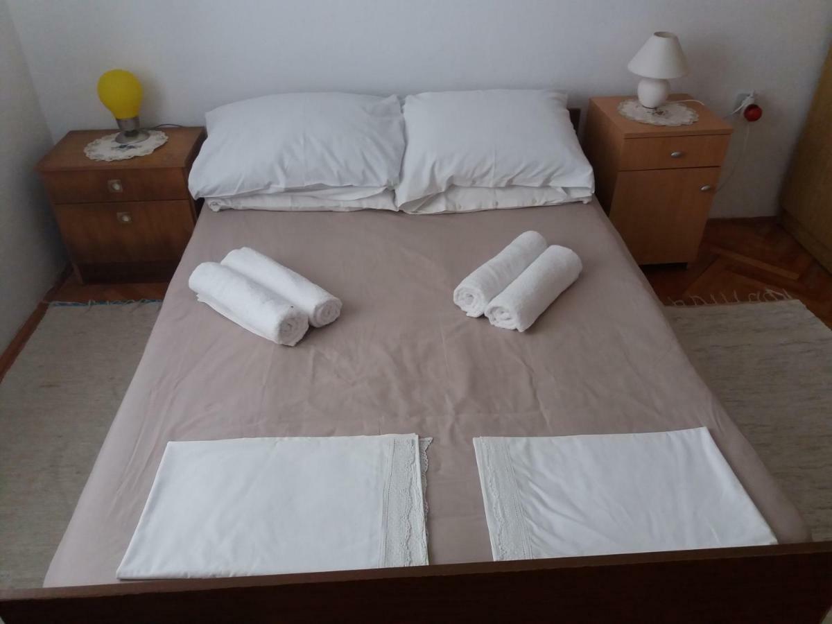 Apartman Nona Povljana Luaran gambar