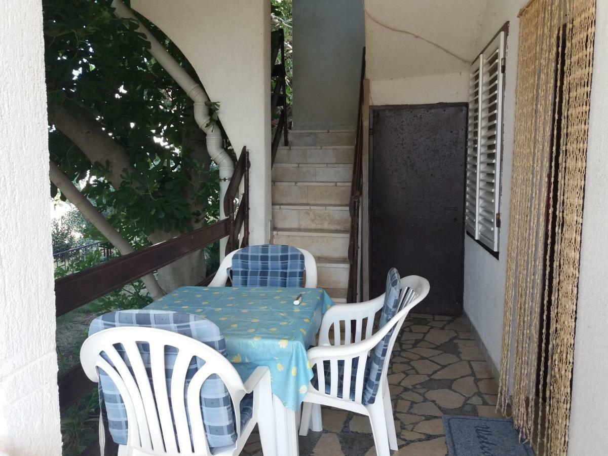 Apartman Nona Povljana Luaran gambar